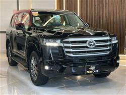 تۆیۆتا لاند کروزەر